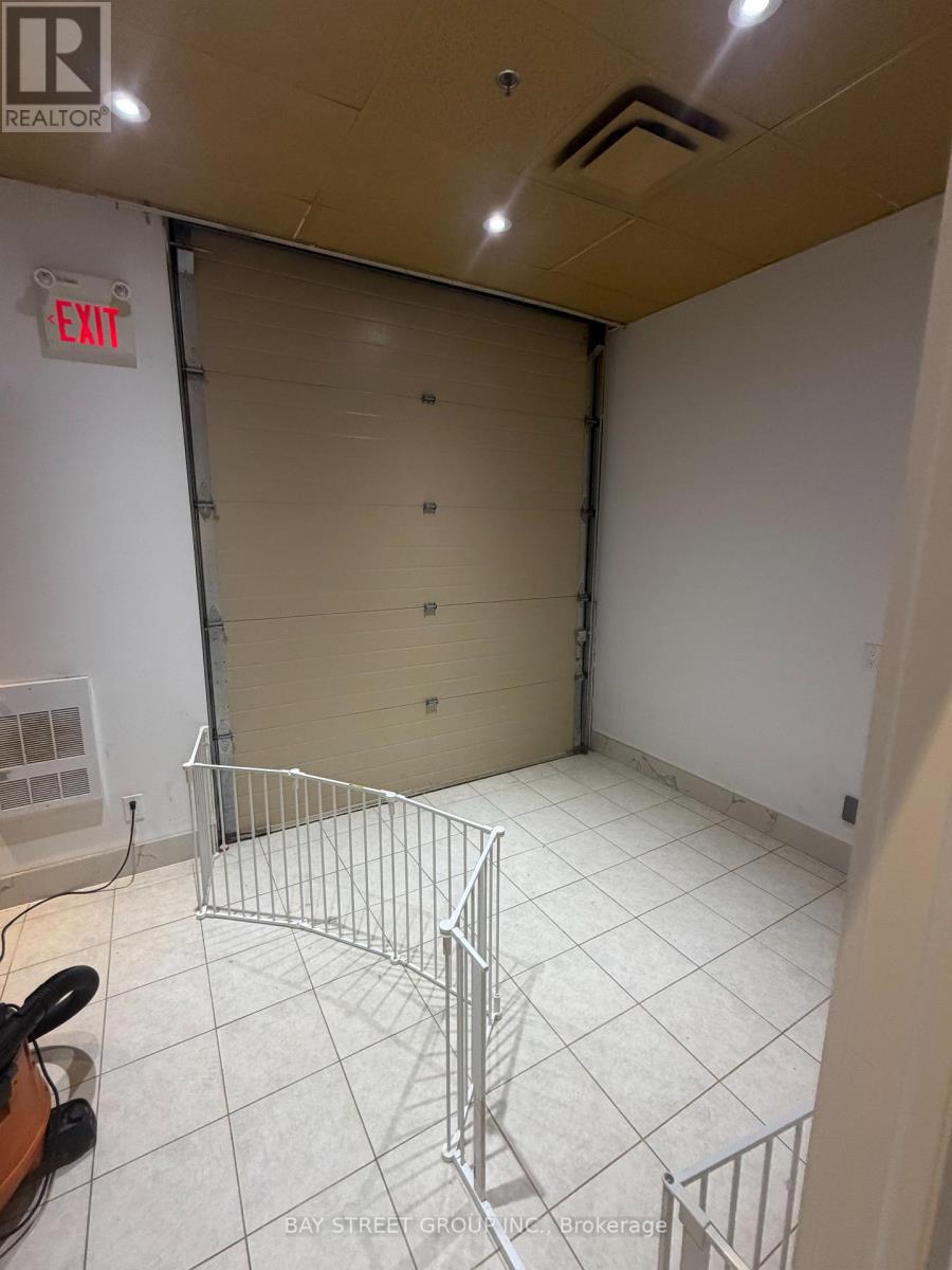 26 - 290 Yorktech Drive, Markham, Ontario  L6G 0A7 - Photo 12 - N13211852