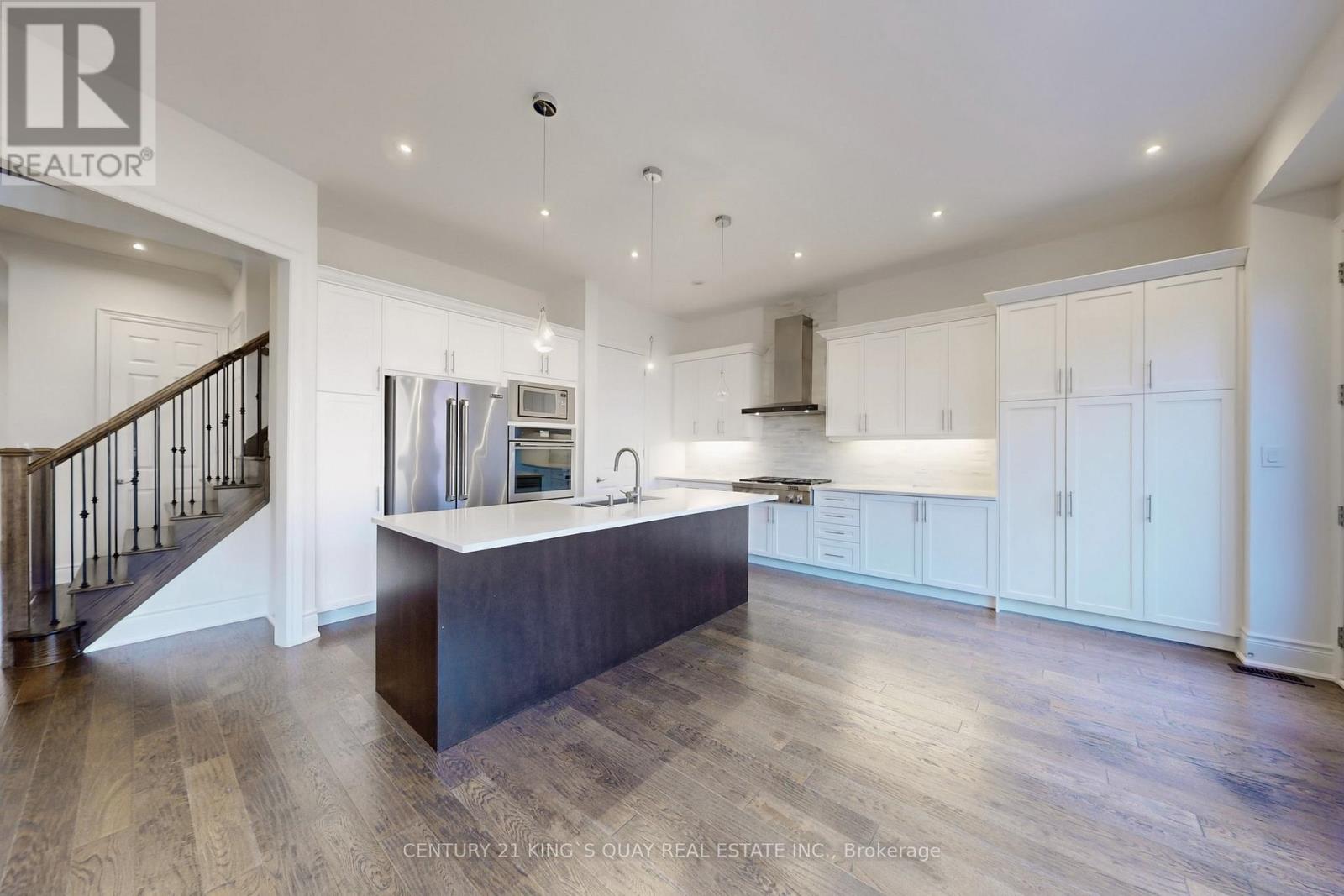 41 Torrey Pines Road, Vaughan, Ontario  L4H 3X9 - Photo 7 - N13211856