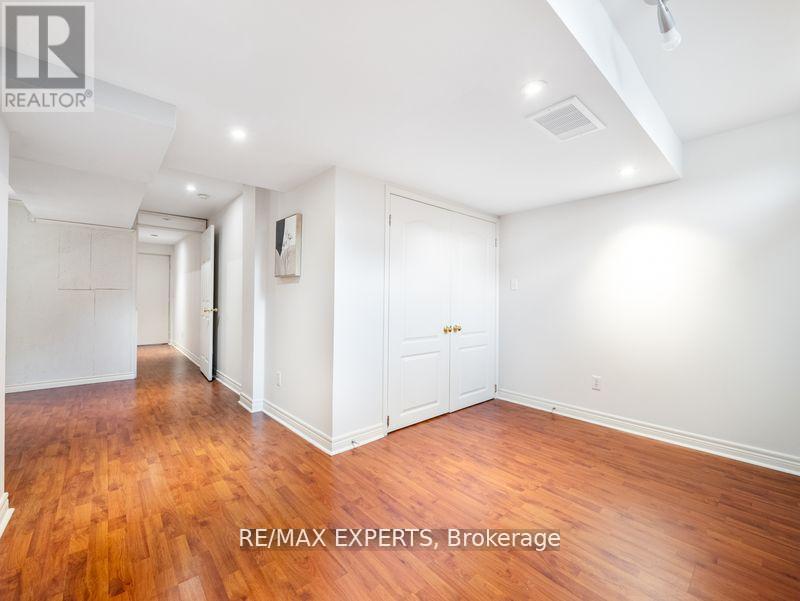 97 Pinedale Gate, Vaughan, Ontario  L4L 8X3 - Photo 22 - N13211868