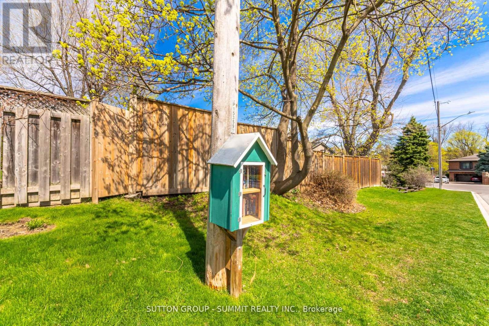 3 Donata Drive, Mississauga, Ontario  L5M 1T2 - Photo 34 - W13211844