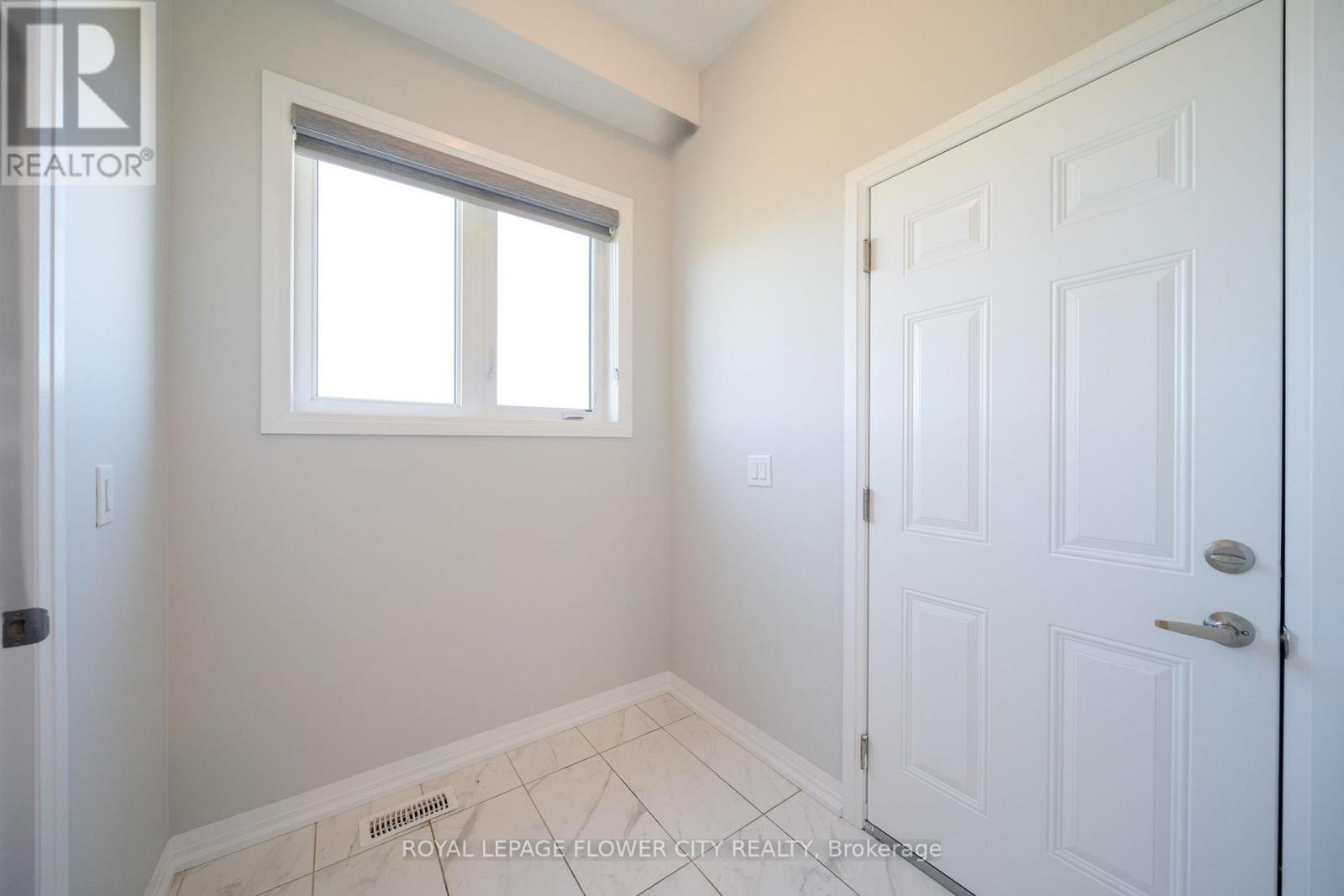 113 Leslie Davis Street, North Dumfries, Ontario  N0B 1E0 - Photo 24 - X13211862
