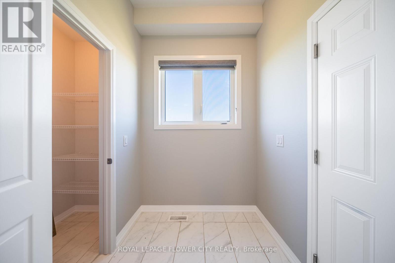 113 Leslie Davis Street, North Dumfries, Ontario  N0B 1E0 - Photo 25 - X13211862