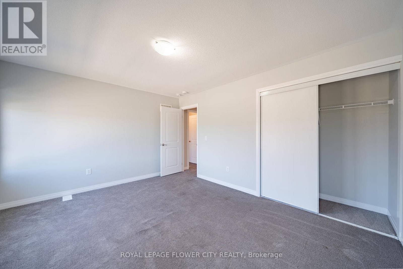 113 Leslie Davis Street, North Dumfries, Ontario  N0B 1E0 - Photo 39 - X13211862