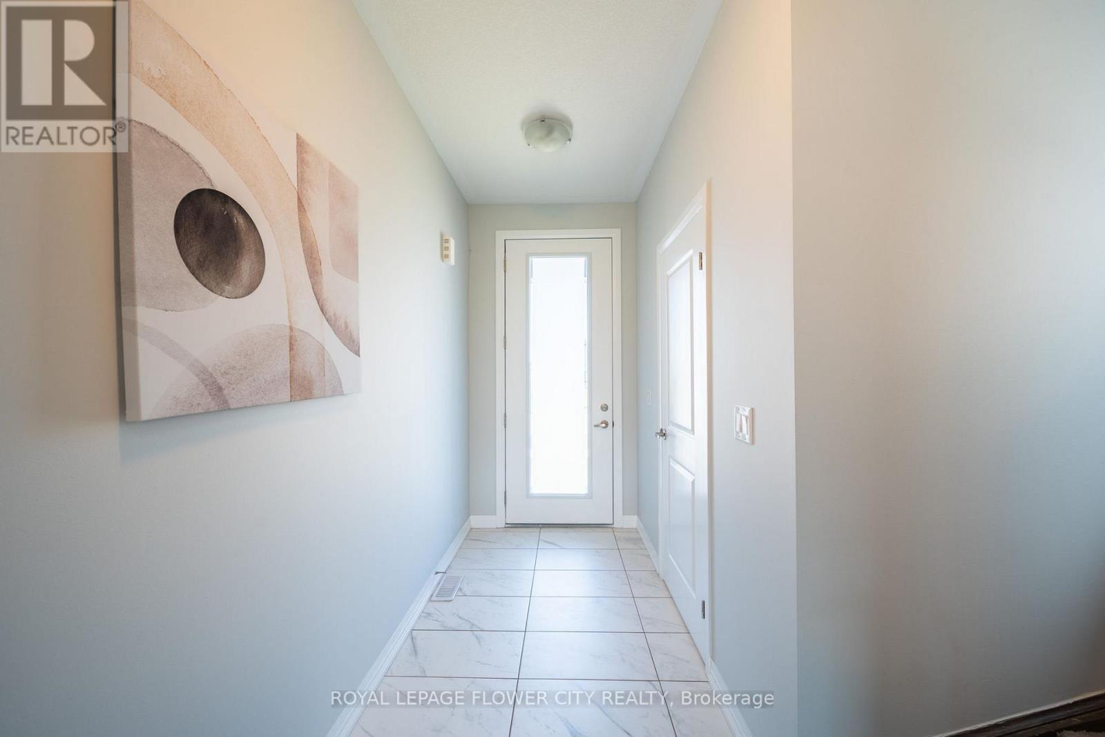 113 Leslie Davis Street, North Dumfries, Ontario  N0B 1E0 - Photo 6 - X13211862