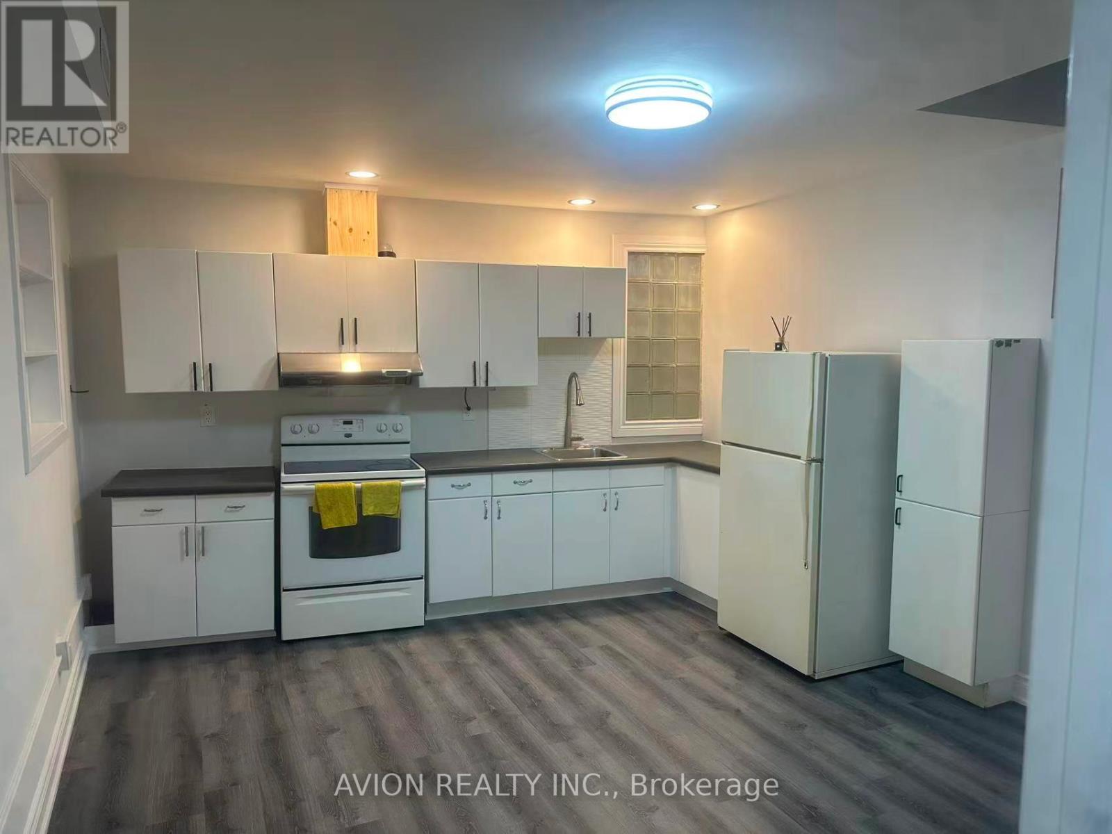 Apartment C - 92 King Street W, Cobourg, Ontario  K9A 2M4 - Photo 1 - X13211864