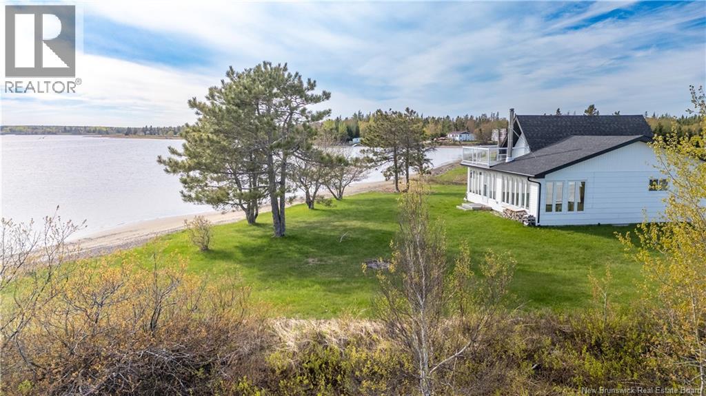 470 Sureau Blanc, Tracadie, New Brunswick  E1X 4T9 - Photo 2 - NB140505