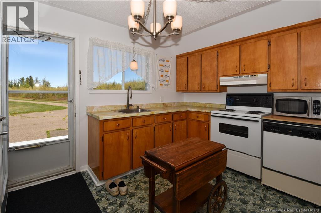 470 Sureau Blanc, Tracadie, New Brunswick  E1X 4T9 - Photo 9 - NB140505
