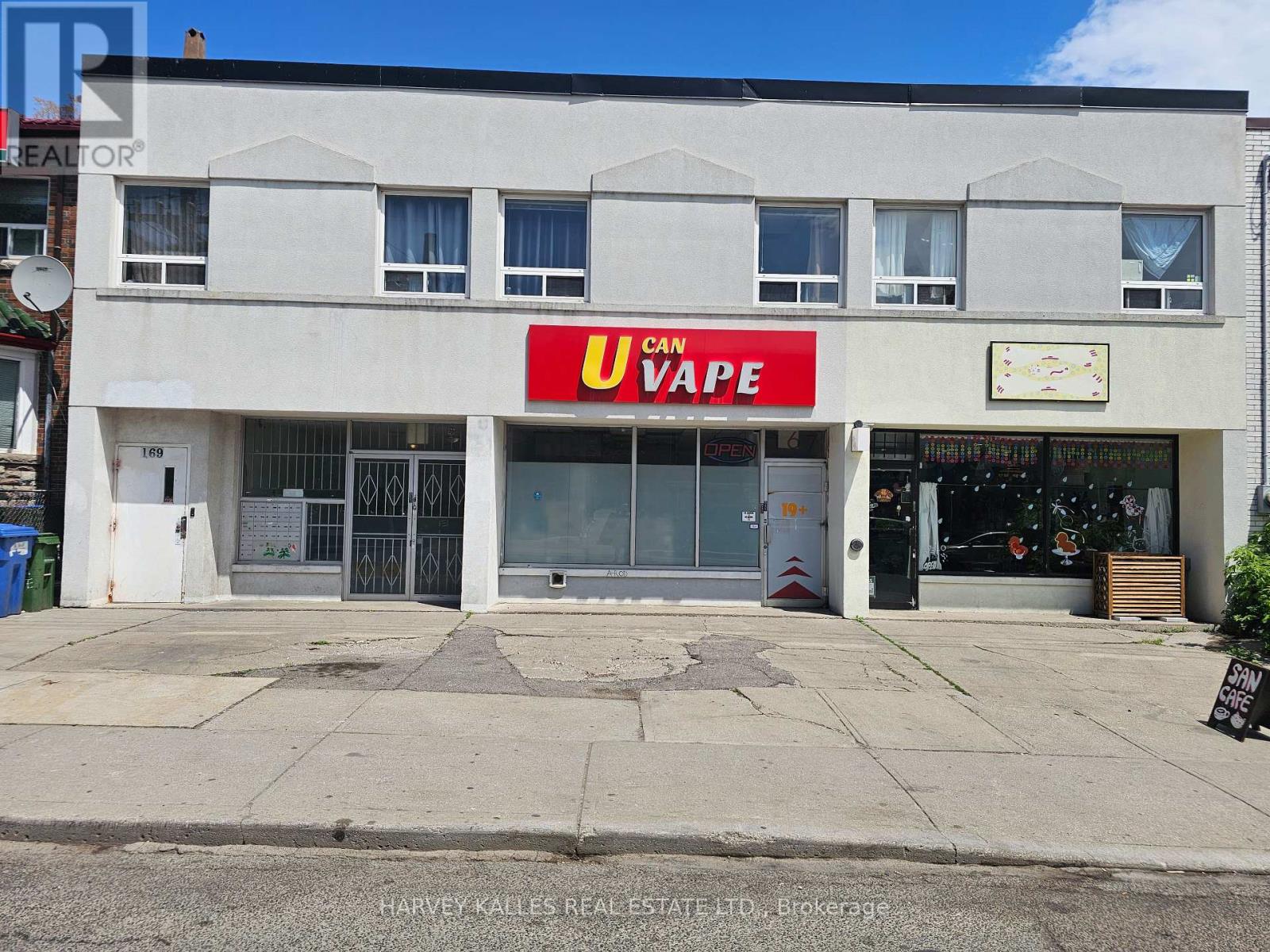 Main - 167 Augusta Avenue, Toronto, Ontario  M5T 2L4 - Photo 1 - C13211884