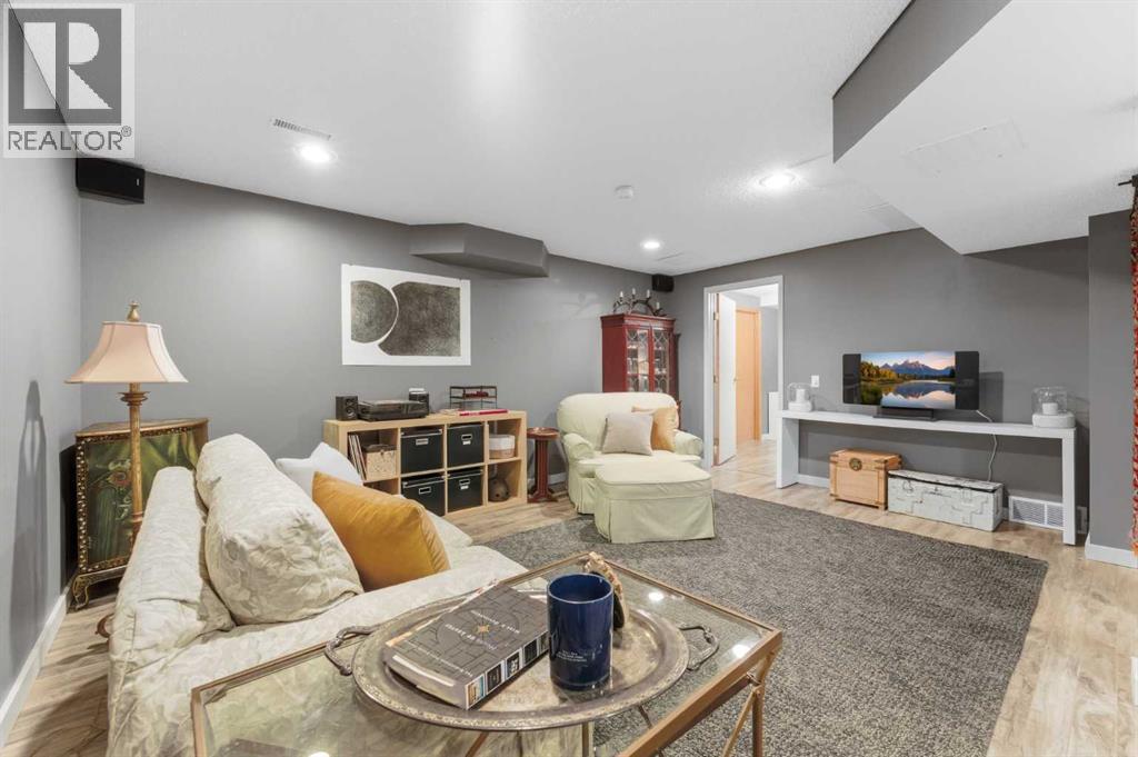6011 Signal Ridge Heights SW, Calgary, Alberta  T3H 2N8 - Photo 28 - A2314472