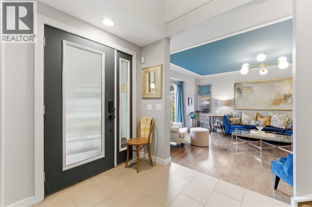 6011 Signal Ridge Heights SW, Calgary, Alberta  T3H 2N8 - Photo 3 - A2314472