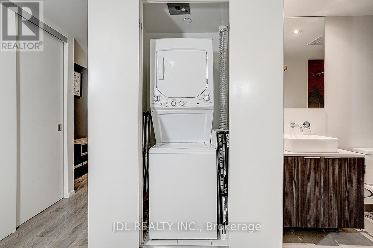 704 - 159 Dundas Street E, Toronto, Ontario  M5B 0A9 - Photo 33 - C13211912