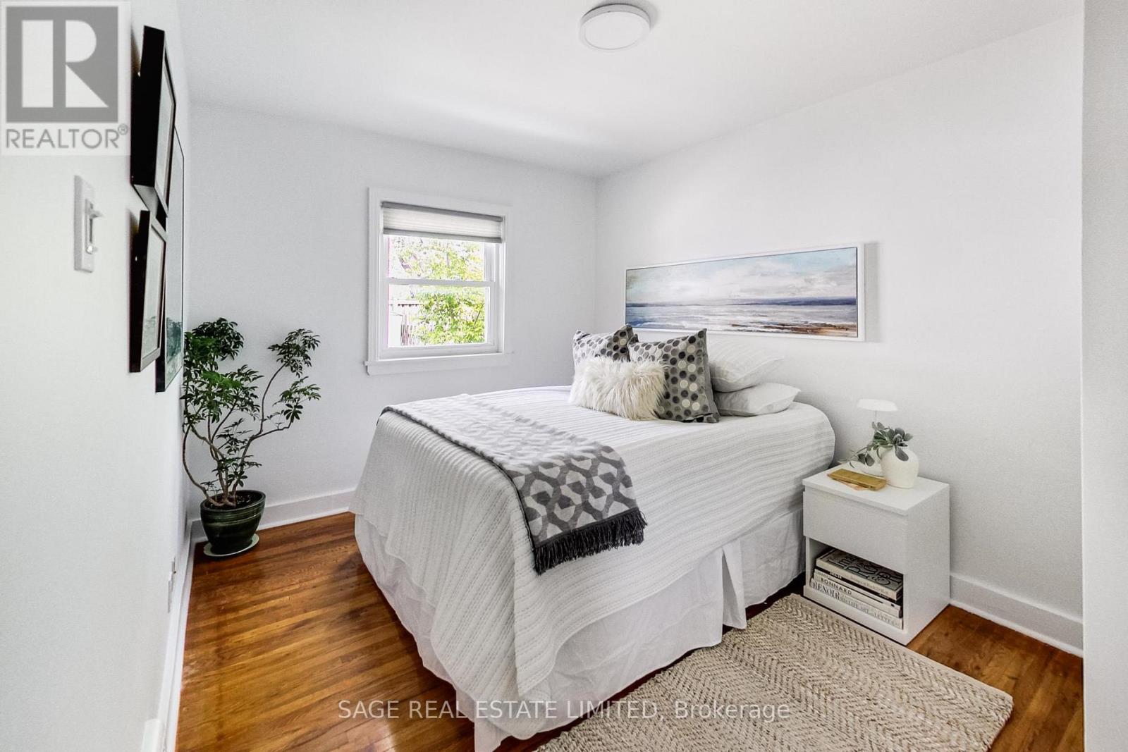 35 Blakley Avenue, Toronto, Ontario  M6N 3Y4 - Photo 20 - W13174828