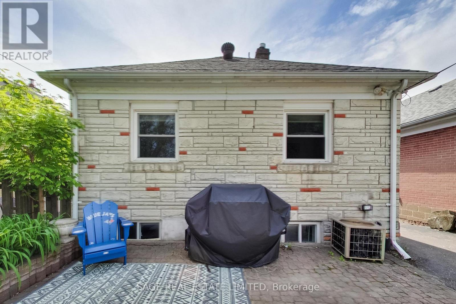 35 Blakley Avenue, Toronto, Ontario  M6N 3Y4 - Photo 36 - W13174828