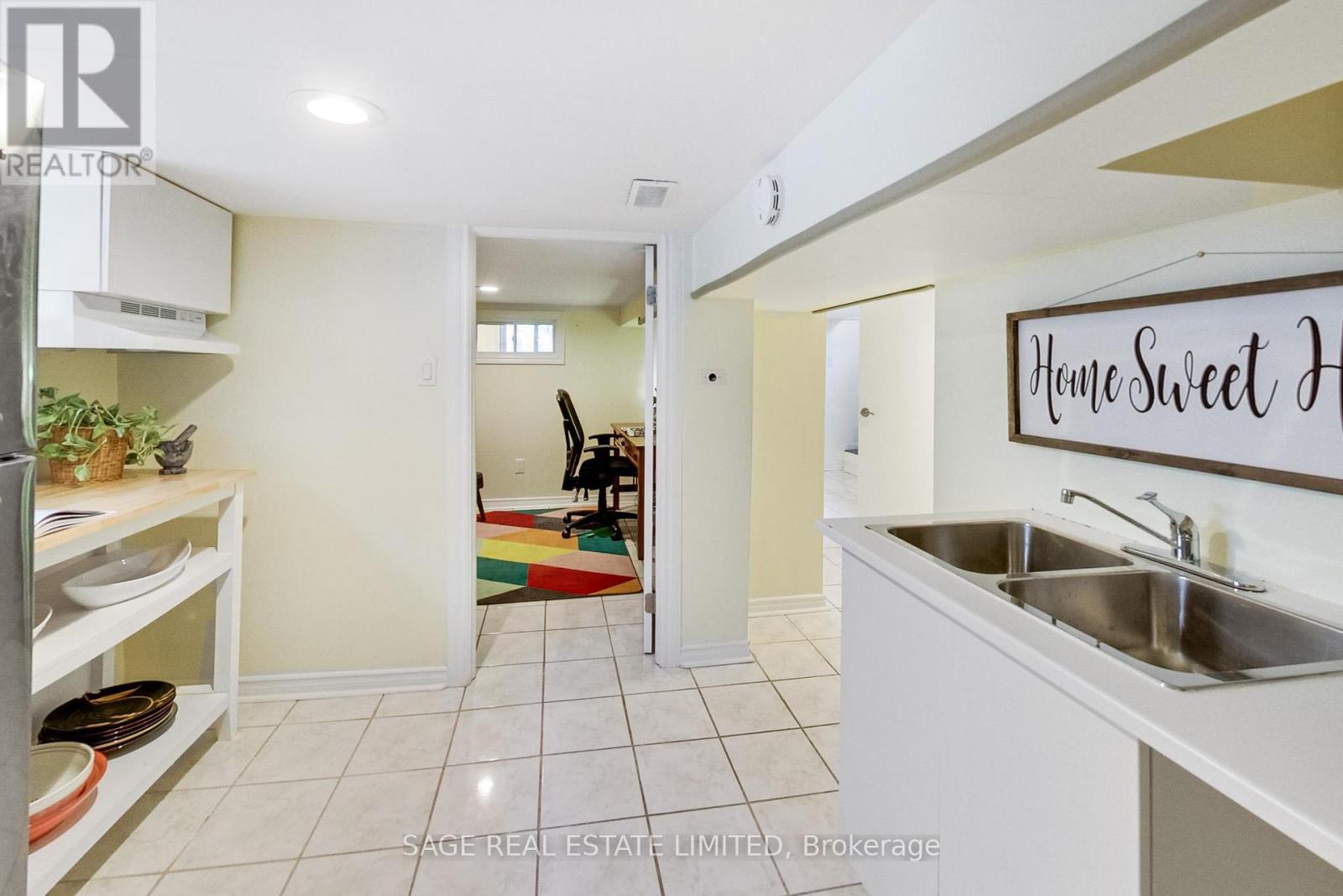 35 Blakley Avenue, Toronto, Ontario  M6N 3Y4 - Photo 26 - W13174828