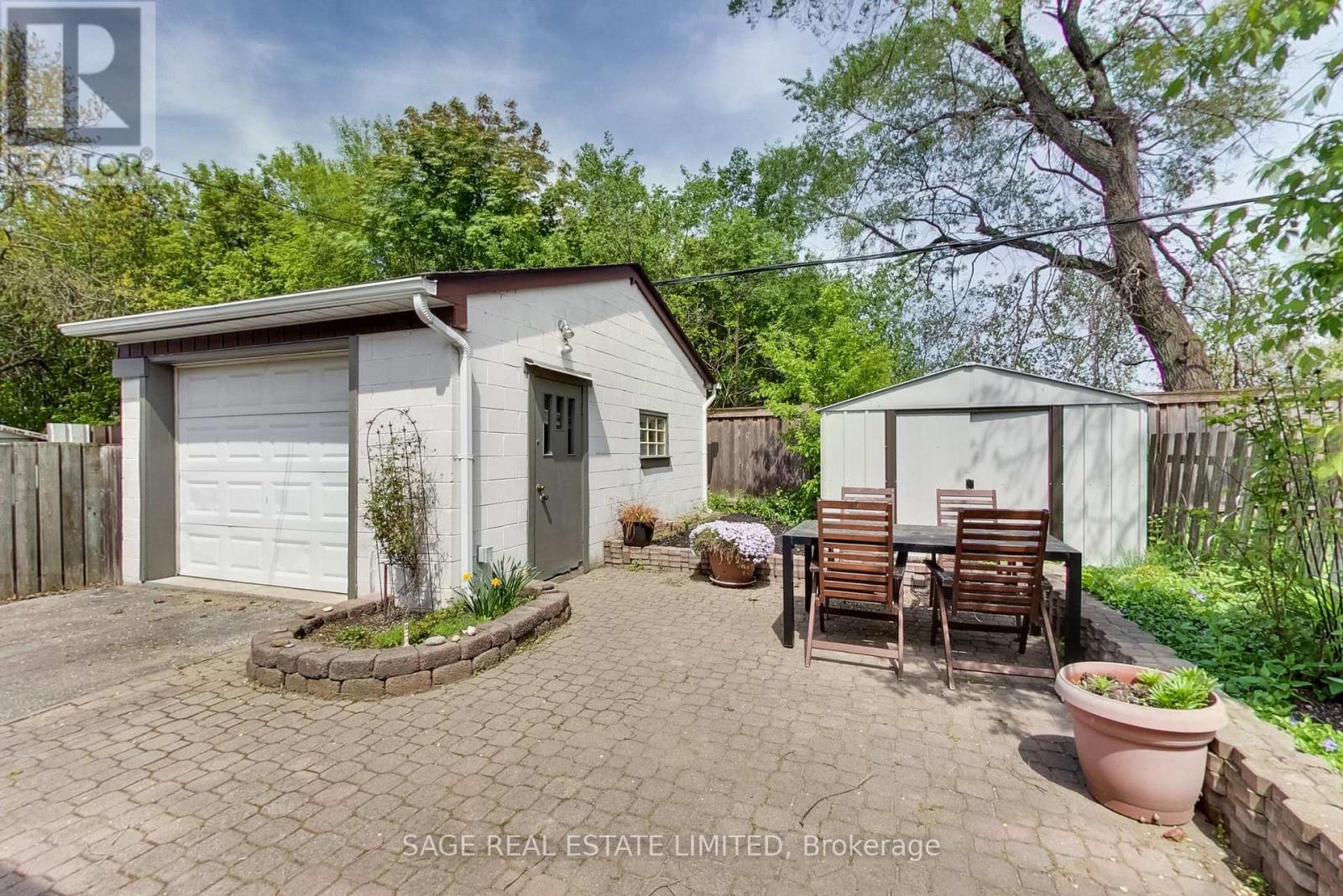 35 Blakley Avenue, Toronto, Ontario  M6N 3Y4 - Photo 35 - W13174828