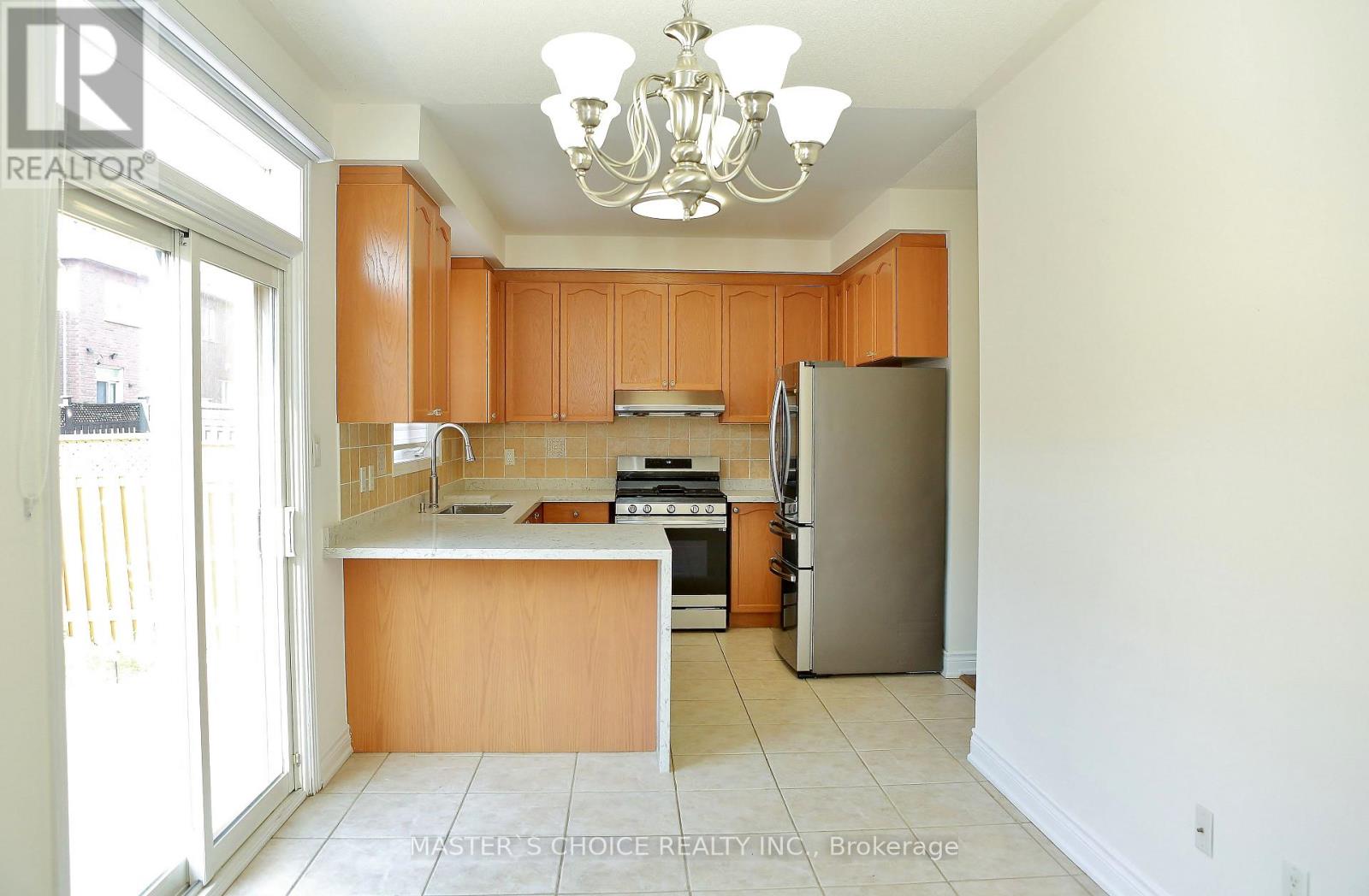 68 Oakford Drive, Markham, Ontario  L6C 2Y8 - Photo 15 - N13211902