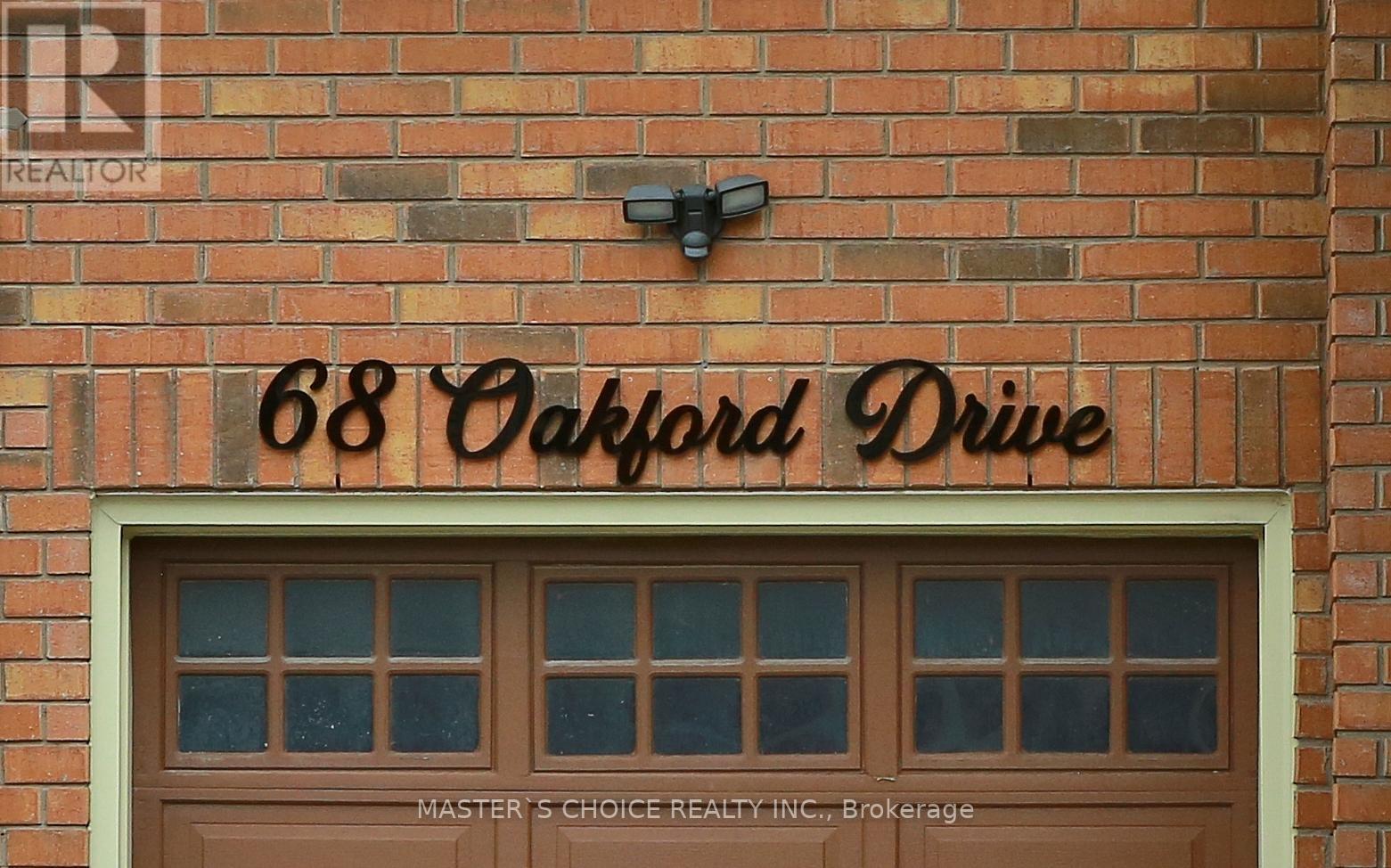 68 Oakford Drive, Markham, Ontario  L6C 2Y8 - Photo 2 - N13211902