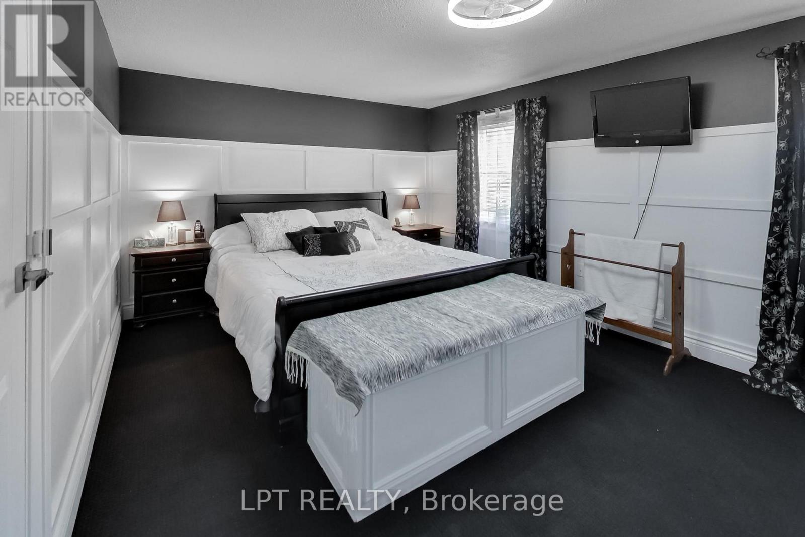 2482 Snowhill Court, Burlington, Ontario  L7M 1Y3 - Photo 17 - W13211914