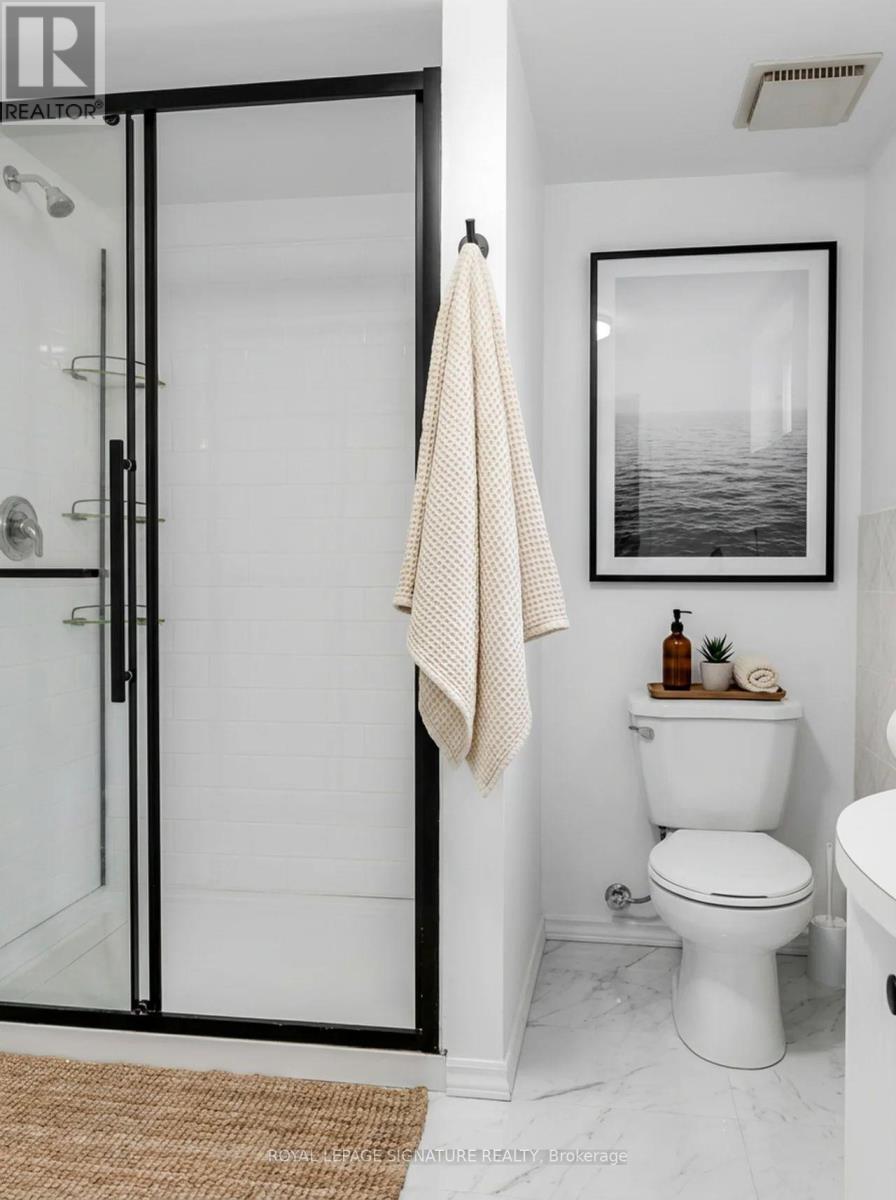 Lower - 173 Rathburn Road, Toronto, Ontario  M9B 2L2 - Photo 10 - W13211918