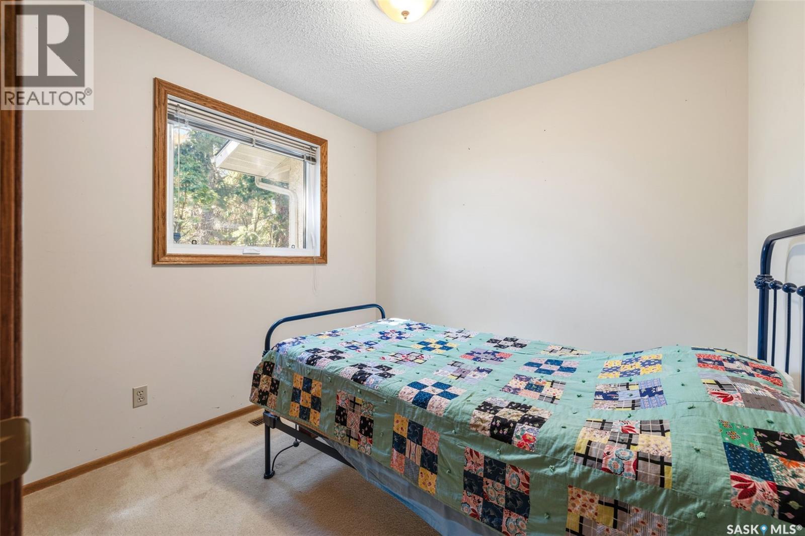 287 Rogers Road, Regina, Saskatchewan  S4S 7C5 - Photo 11 - SK037354