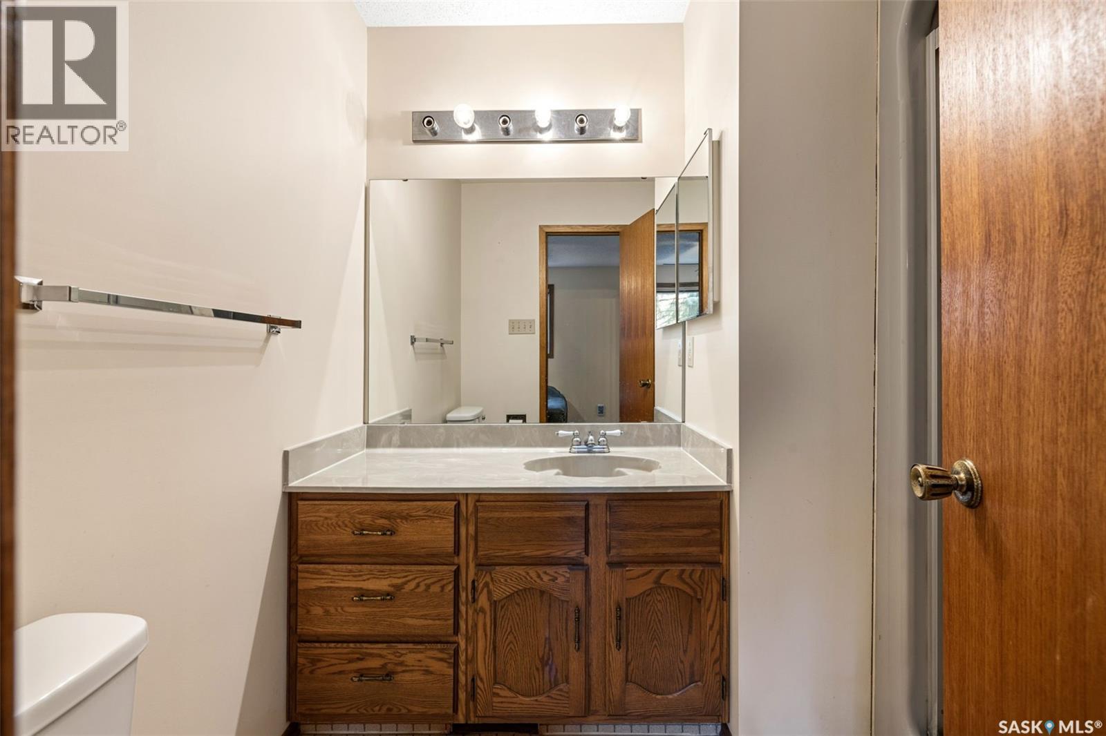 287 Rogers Road, Regina, Saskatchewan  S4S 7C5 - Photo 16 - SK037354
