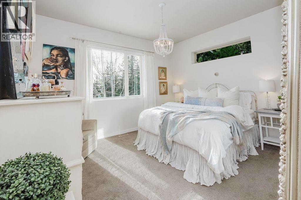 6260 Sunrise Boulevard, Sechelt, British Columbia  V7Z 0R5 - Photo 14 - R3129533