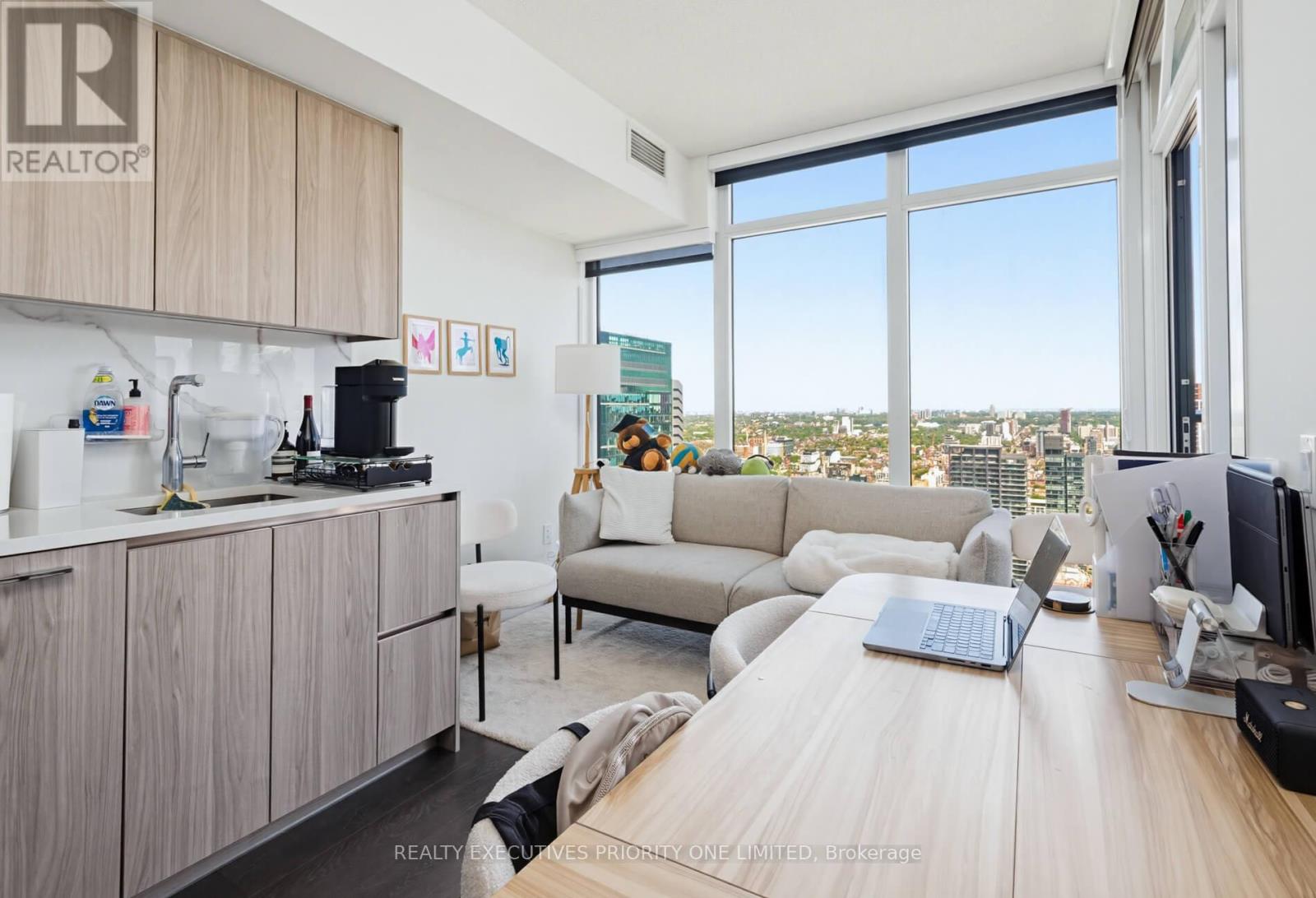 5515 - 1 Concord Cityplace Way, Toronto, Ontario  M5V 0X3 - Photo 10 - C13211932