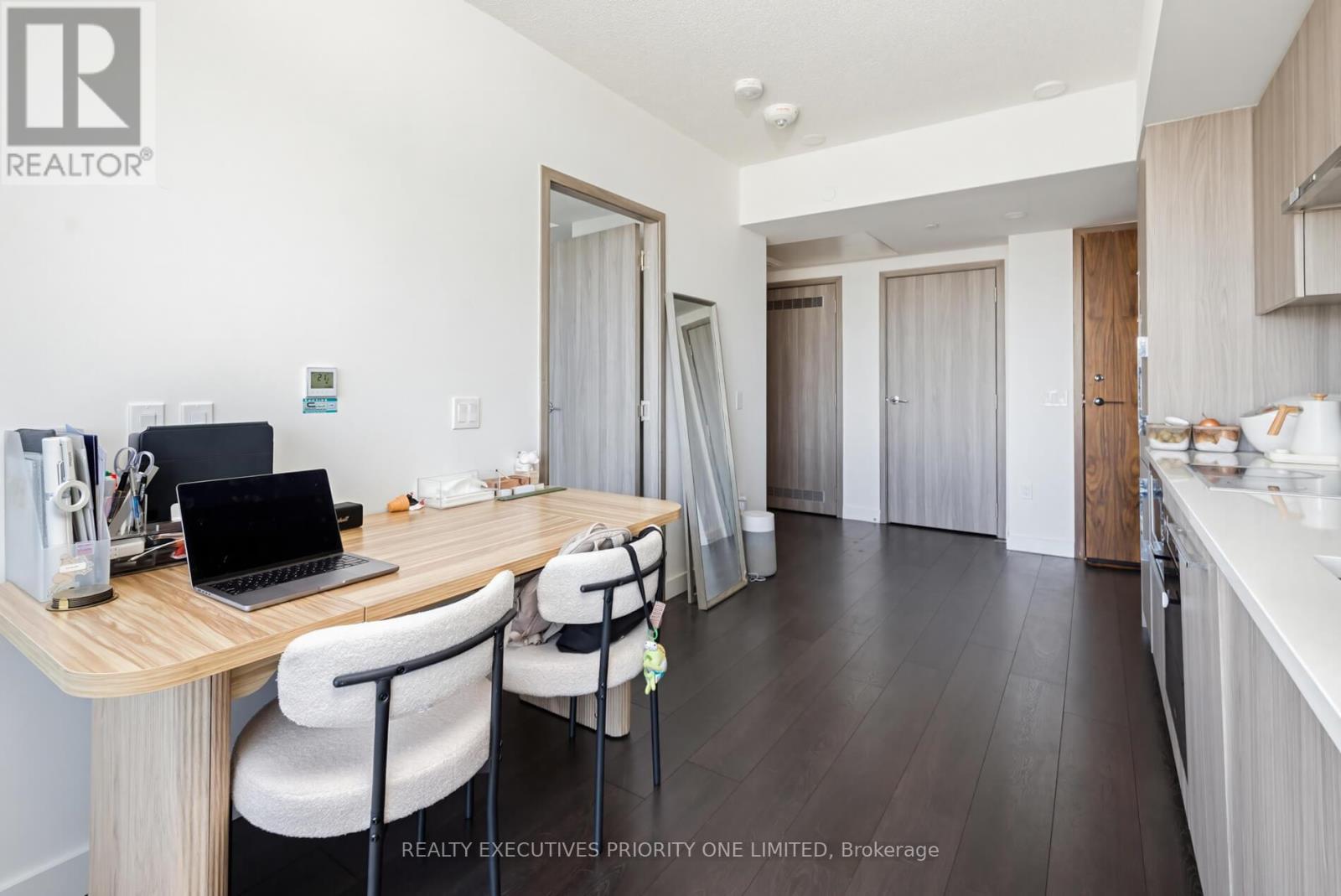 5515 - 1 Concord Cityplace Way, Toronto, Ontario  M5V 0X3 - Photo 11 - C13211932