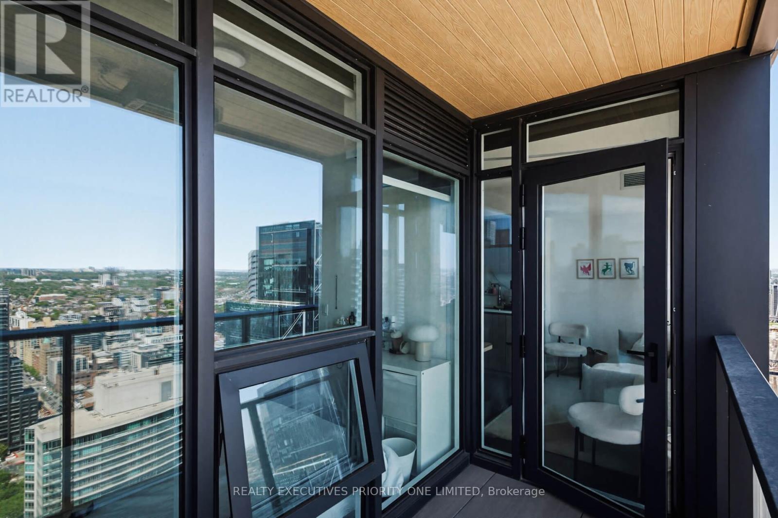 5515 - 1 Concord Cityplace Way, Toronto, Ontario  M5V 0X3 - Photo 19 - C13211932