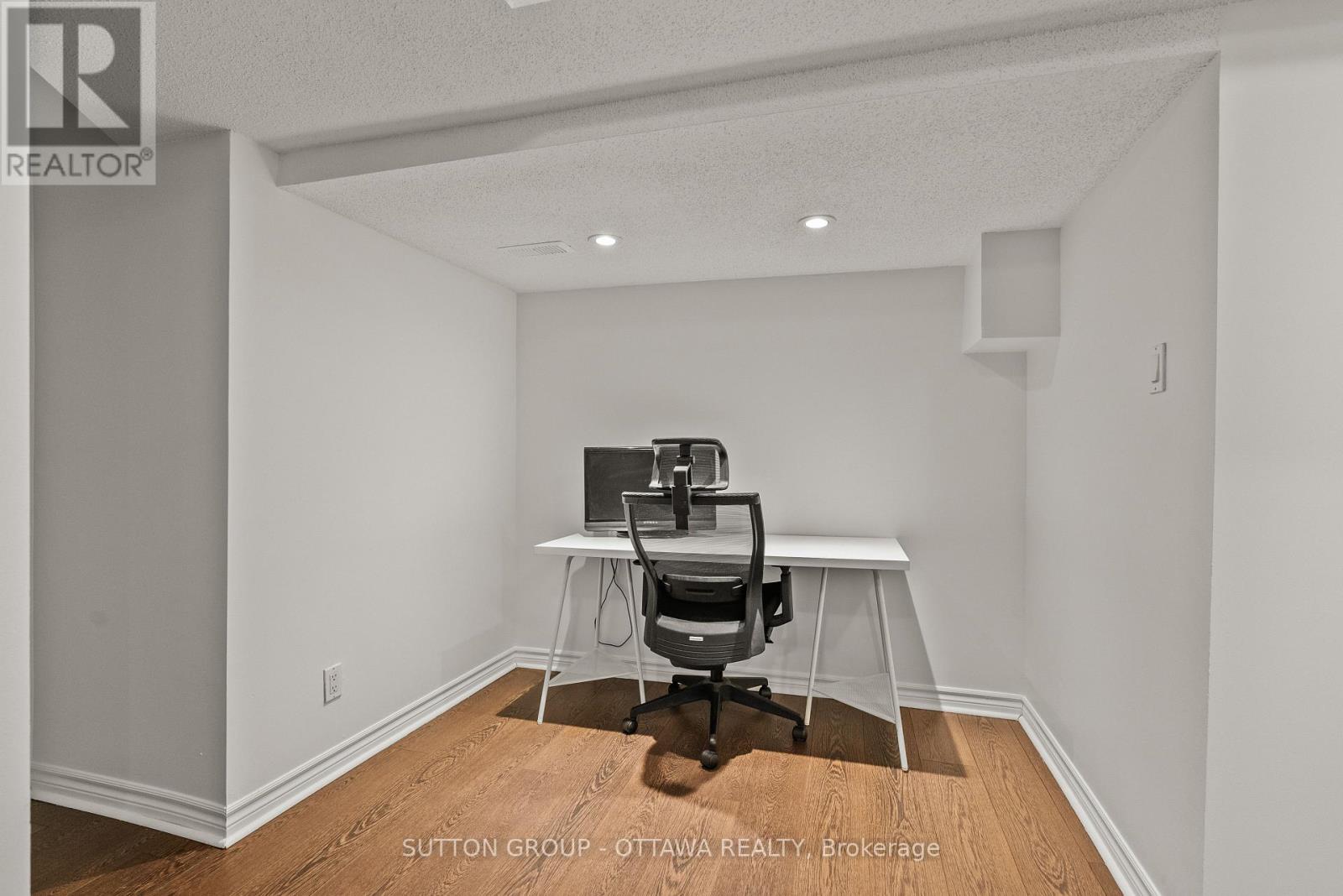 27 Nairn Street, Ottawa, Ontario  K2V 1B6 - Photo 40 - X13211938