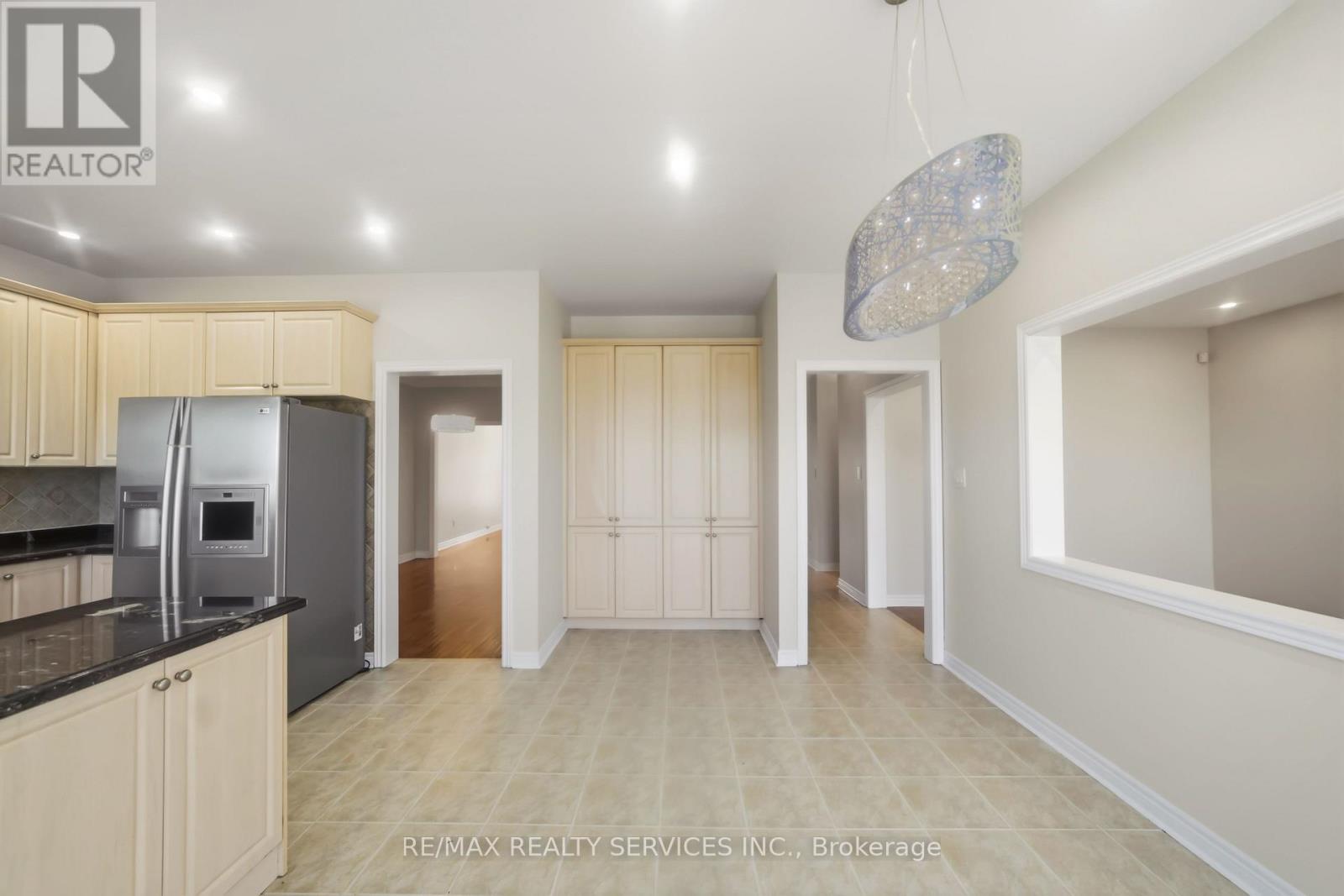 20 Switchback Trail, Brampton, Ontario  L6R 3G9 - Photo 18 - W13211928