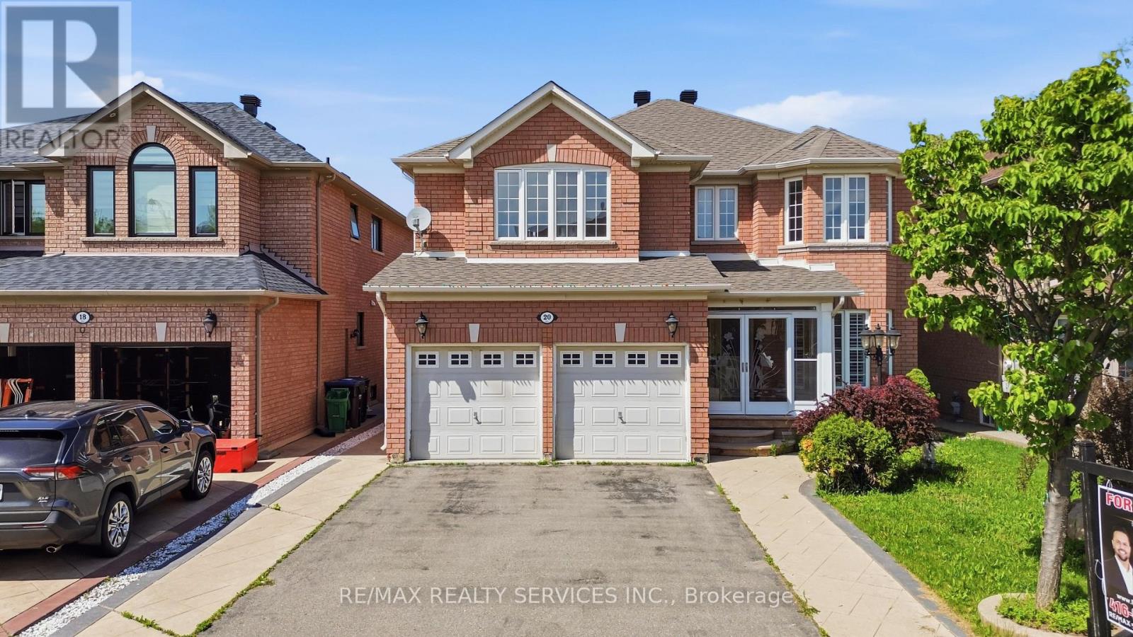 20 Switchback Trail, Brampton, Ontario  L6R 3G9 - Photo 2 - W13211928