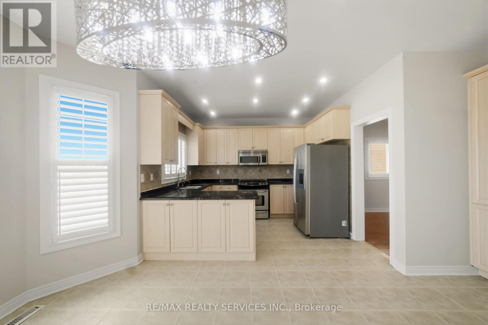 20 Switchback Trail, Brampton, Ontario  L6R 3G9 - Photo 24 - W13211928