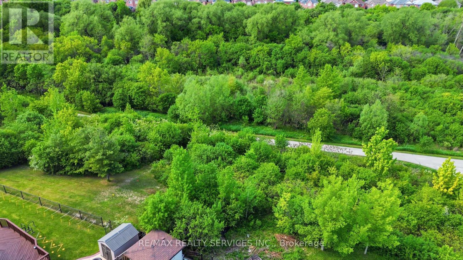 20 Switchback Trail, Brampton, Ontario  L6R 3G9 - Photo 7 - W13211928