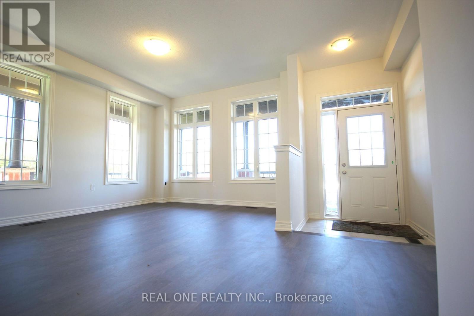 504 Threshing Mill Boulevard, Oakville, Ontario  L6H 0S9 - Photo 4 - W13211946