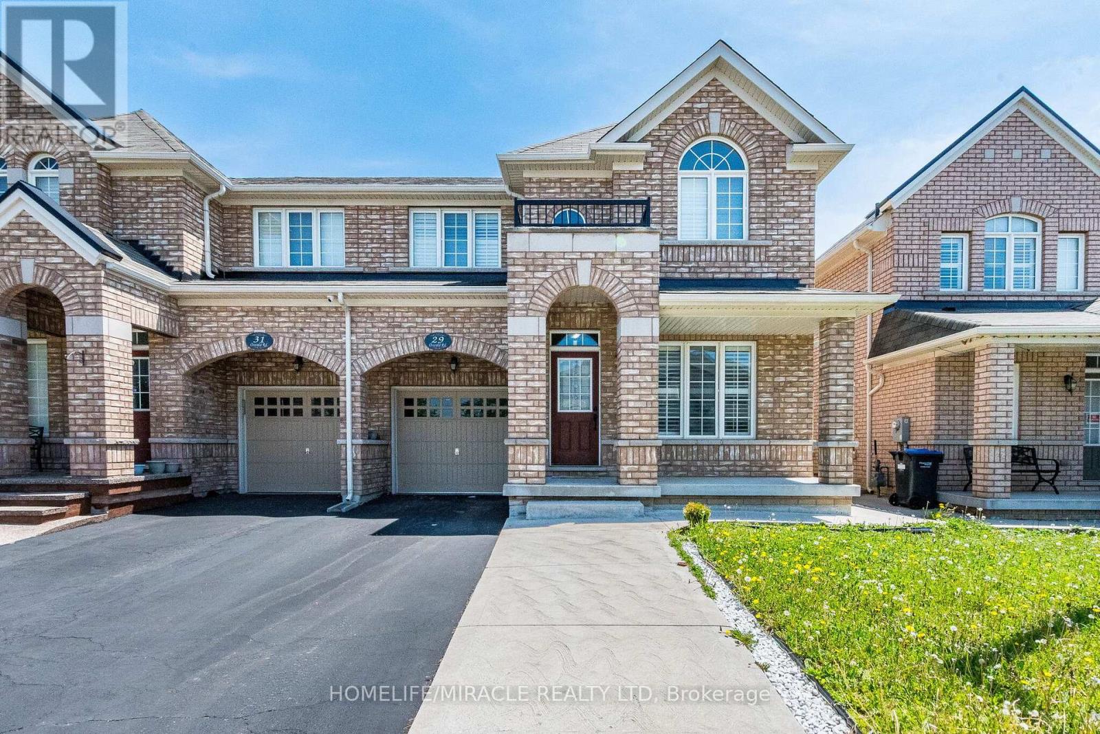 29 OSWALD ROAD E, Brampton, Ontario