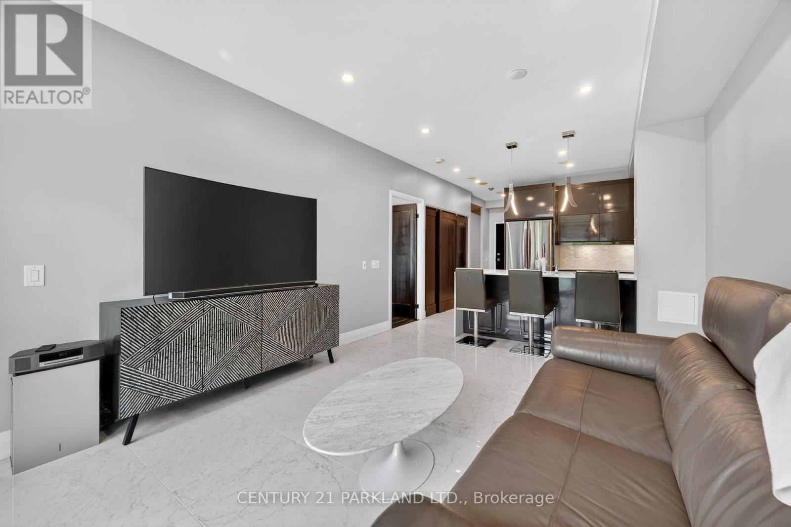411 - 5 Marine Parade Drive, Toronto, Ontario  M8V 4B4 - Photo 3 - W13211960