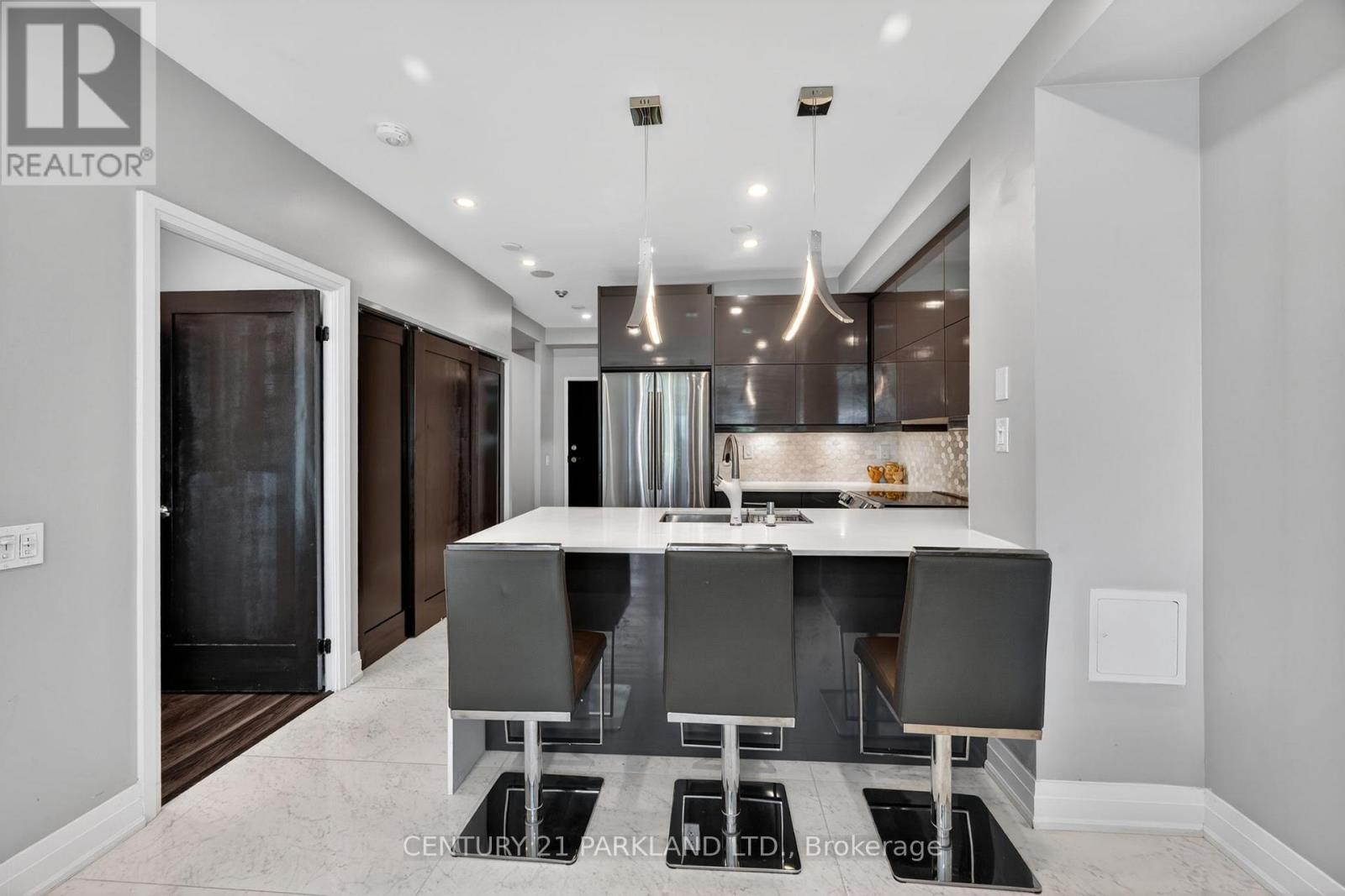 411 - 5 Marine Parade Drive, Toronto, Ontario  M8V 4B4 - Photo 8 - W13211960