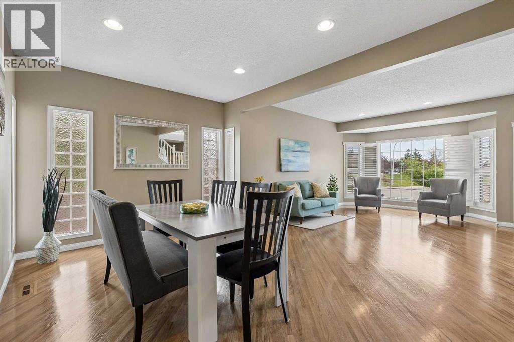 438 Candle Place Sw, Calgary, Alberta  T2W 3B3 - Photo 12 - A2315172