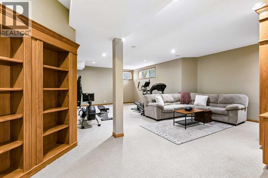 438 Candle Place Sw, Calgary, Alberta  T2W 3B3 - Photo 44 - A2315172