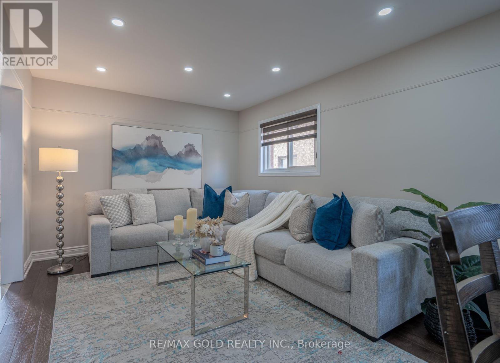 56 HORNED OWL DRIVE, Brampton, Ontario