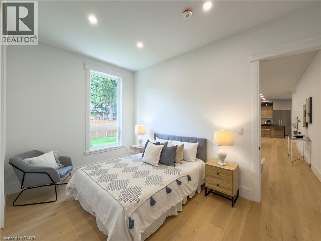 61 Floresta Court, Hamilton, Ontario  L9G 1R6 - Photo 17 - 40834632