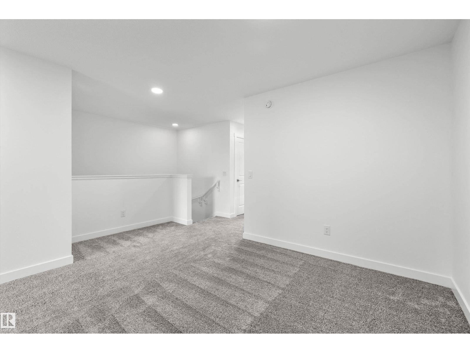 528 176 Av NE, Edmonton, Alberta  T5Y 4J9 - Photo 26 - E4475083