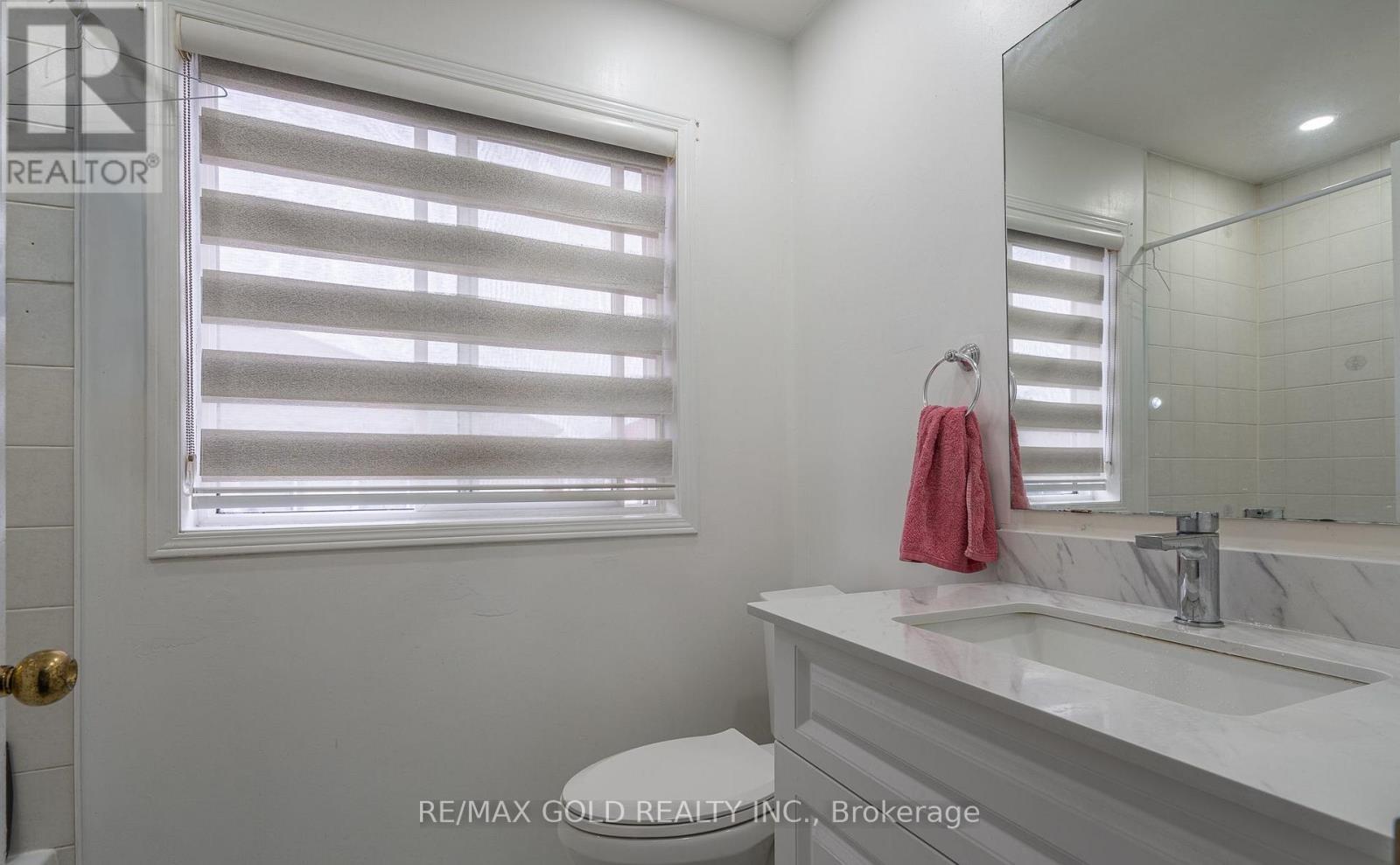 102 Bunchberry Way, Brampton, Ontario  L6R 2E8 - Photo 23 - W13086580
