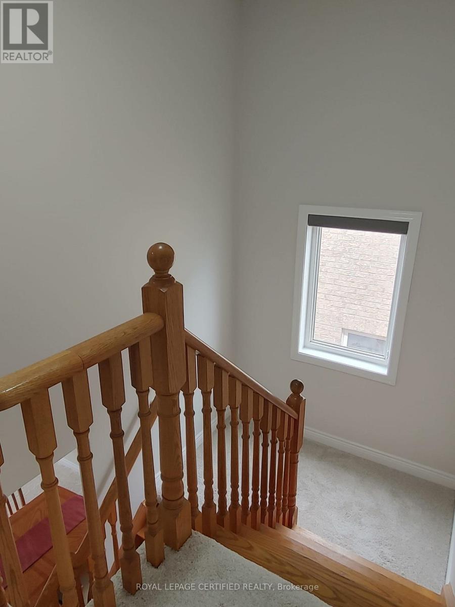 39 Blazing Star Drive, Brampton, Ontario  L6R 3E7 - Photo 14 - W13211796