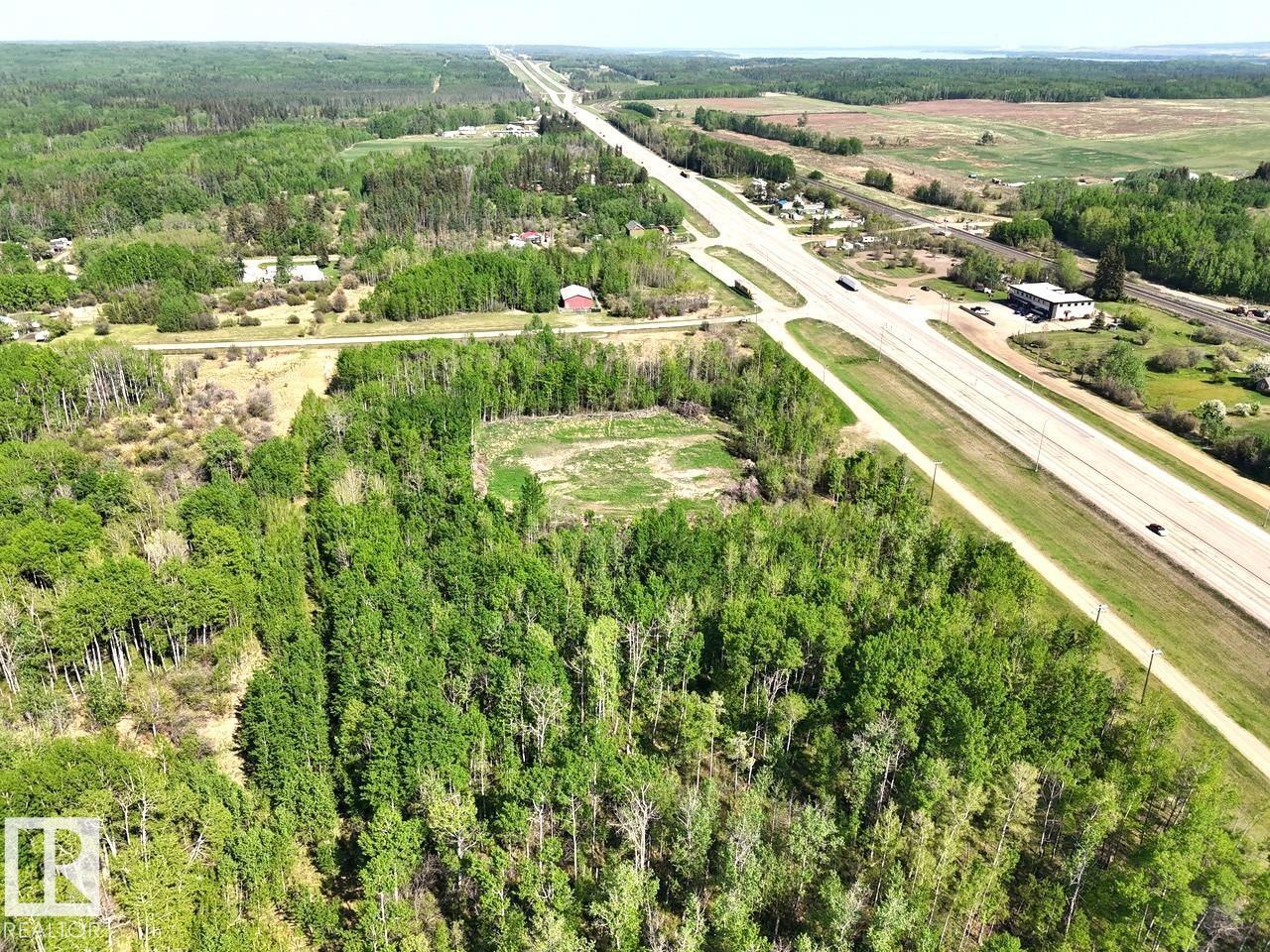 6206 Hwy 16, Rural Parkland County, Alberta  T0E 0W0 - Photo 2 - E4489251
