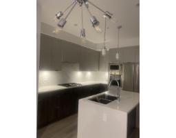 406 14438 72 AVENUE, Surrey, British Columbia