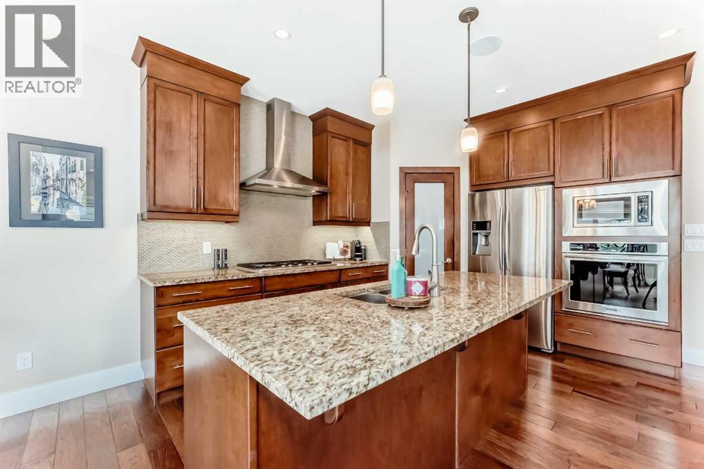 32 Westmore Place Sw, Calgary, Alberta T3H 0Z2 - Photo 4 - A2314807