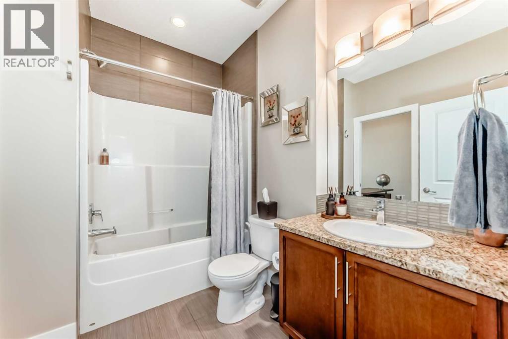 32 Westmore Place Sw, Calgary, Alberta T3H 0Z2 - Photo 18 - A2314807