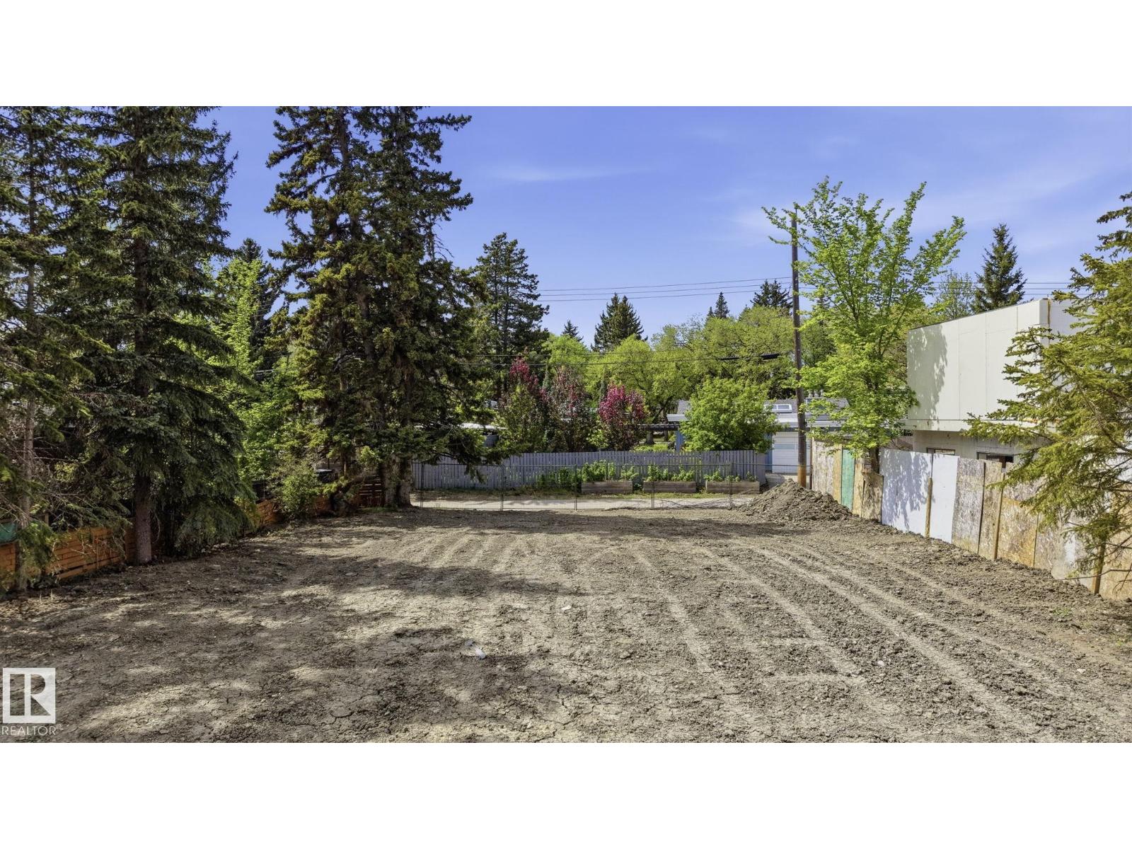 13838 Ravine Dr NW, Edmonton, Alberta  T5N 3M1 - Photo 6 - E4490604
